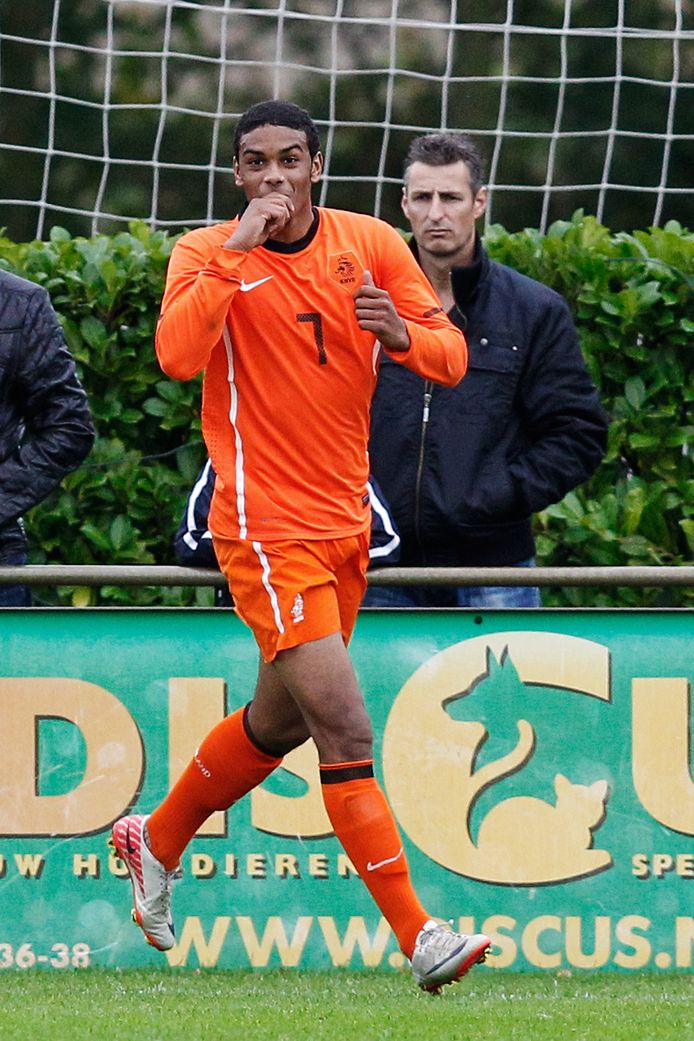 Jürgen Locadia in 2011, een jaar nadat hij werd opgepikt door PSV bij Willem II.