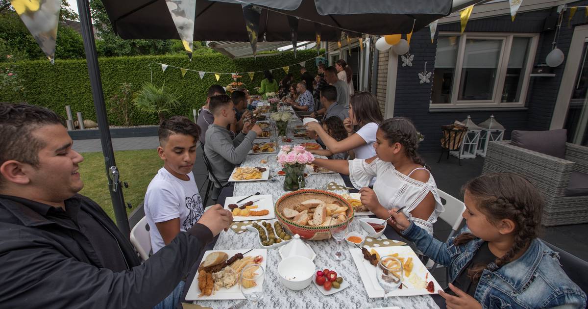 Suikerfeest Een Huis Vol Eten En Familie In Eindhoven Eindhoven Ed Nl