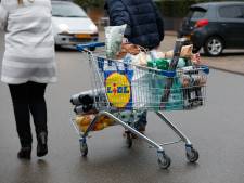 De lonen stijgen maar de koopkracht zal dalen, zo zit dat