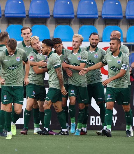 PEC Zwolle dankzij zege in Den Bosch nu alleen aan kop, eindelijk punten voor Helmond Sport