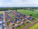 Deel van de nieuwbouwwijk Opbroek Zuid met aan de rechterkant de toekomstige uitbreiding in Opbroek Noord. (foto 2020)