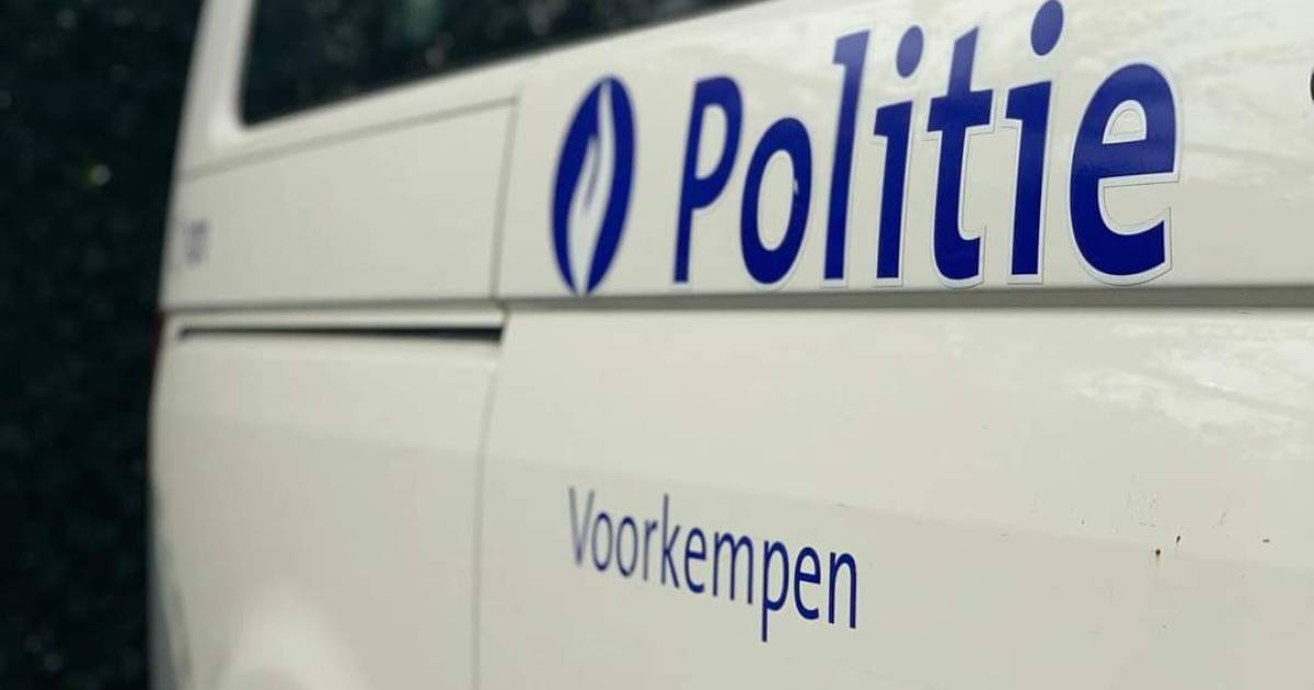 Het falend Politieveiligheidsbeleid van Vivaldi paars groene kabouter minderheidsregering klik op artikel en lees het artikel ????.