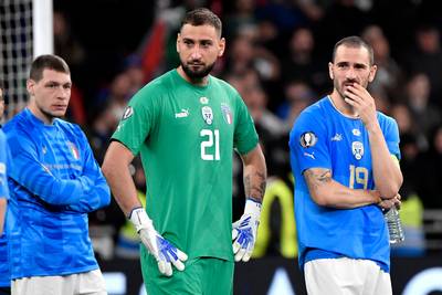 Italië heeft wat te bewijzen in Nations League na WK-trauma: “Mancini is een tovenaar, maar misschien raken ook die ooit eens hun ‘magical touch’ kwijt”