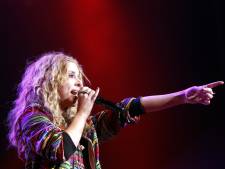 Esmee Denters weg bij platenlabel Justin Timberlake