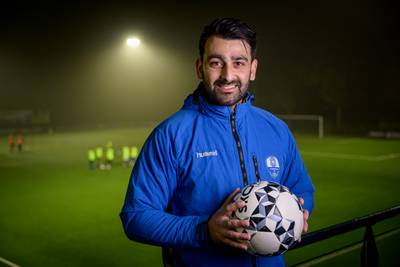 Door blessures verruilde Hamoudi Jaafil WVV’34 voor Bentelo én de voetbalschoenen voor het trainersv