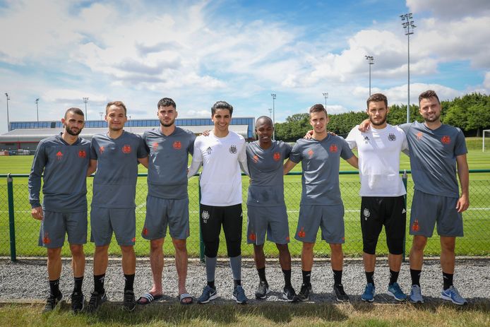 Enkele zomeraankopen van Anderlecht: Kristal Abazaj, Yevhen Makarenko, Elias Cobbaut, Ilias Moutha-Sebtaoui, Knowledge Musona, Luka Adzic, Thomas Didillon en Antonio Milic.
