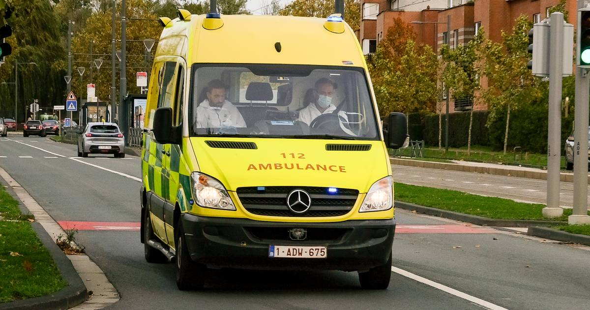 Les ambulanciers de la zone VHP au cœur de la “tempête Covid” avec une ...