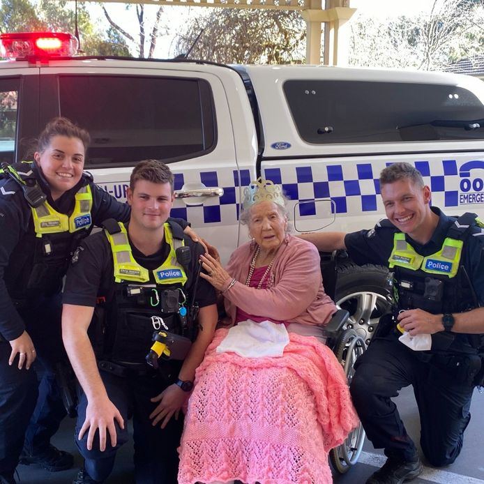 De politie van Victoria, Australië, arresteerde Jean Bicketon om het van haar bucketlist te schrappen.