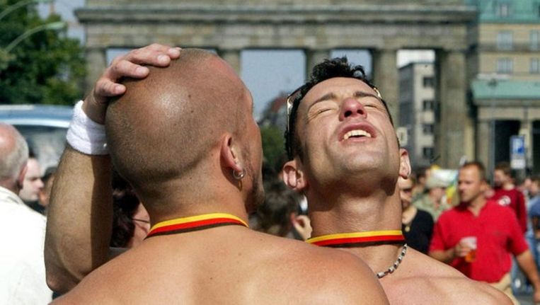 Deelnemers aan de Gay Parade in Berlijn. Beeld reuters