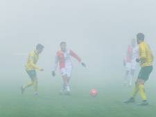 Bekerduel tussen Fortuna en Feyenoord gestaakt wegens potdichte mist