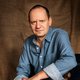 Jurist Philippe Sands werkt aan een internationale wet tegen ecocide: ‘De vraag is niet óf, maar wanneer die er komt’