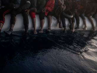 Italiaanse kustwacht redt 187 bootmigranten