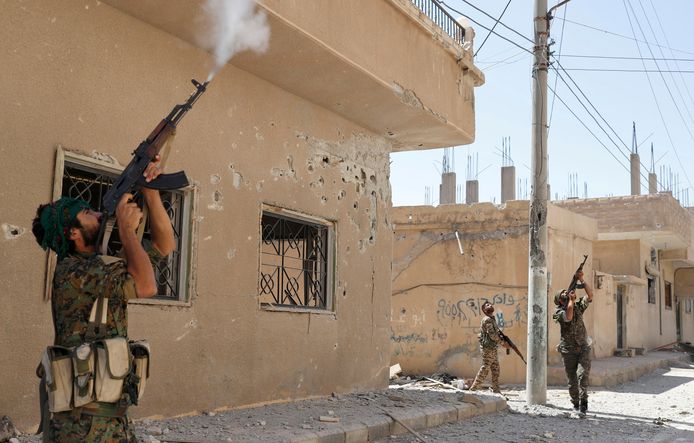 Koerdische vechters in Raqqa.