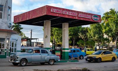 Cubanen gaan vijf keer meer betalen aan de pomp vanwege economische crisis op communistisch eiland