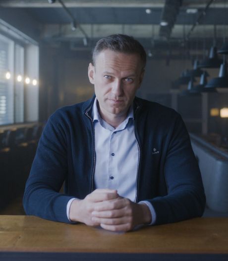 Vijf sterren voor Navalny: Zowel een urgente documentaire als een bloedstollende thriller