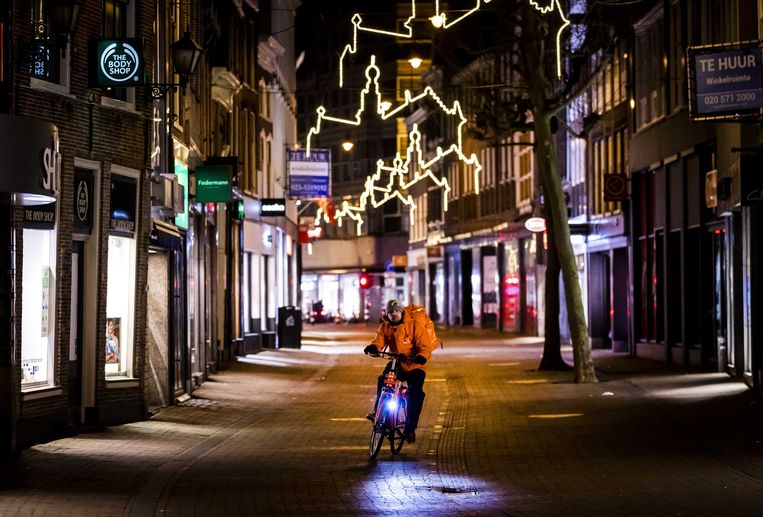 Maaltijdbezorgers schrappen bezorgdiensten door winterweer