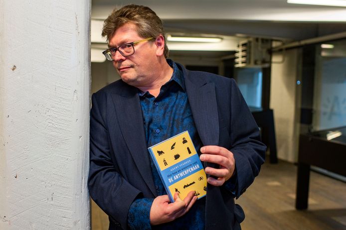 Geert Stadeus in 2019, bij de voorstelling van zijn boek 'Het hoe en waarom van de Antwerpenaar'.