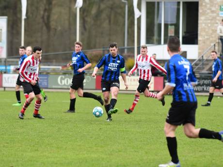 Drie trainerswisselingen kosten FC Cranendonck de kop in rumoerig seizoen: ‘Waren niet fit genoeg’