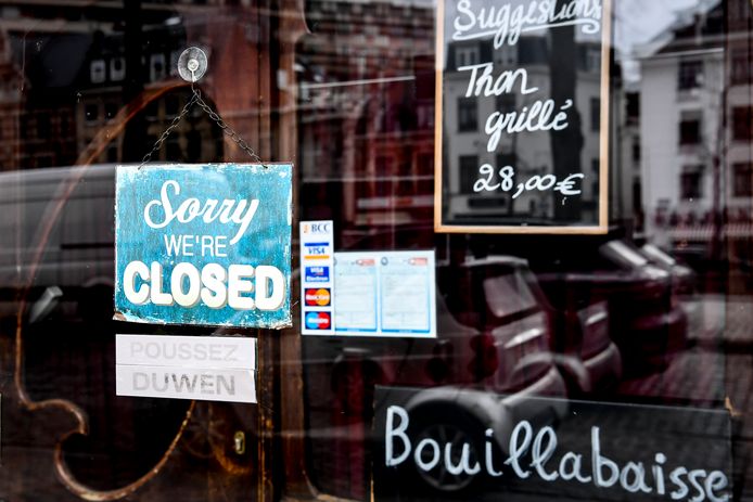 Un restaurant bruxellois fermé lors du premier confinement, en mars 2020.