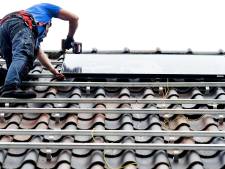 Onderzoek naar stroomstoringen in Rooise woonwijk: ‘Zonnepanelen waarschijnlijk verkeerd aangesloten’

