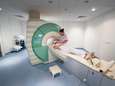 Huilende ouderen zijn blij dat MRI-scan weer in Emmeloord kan