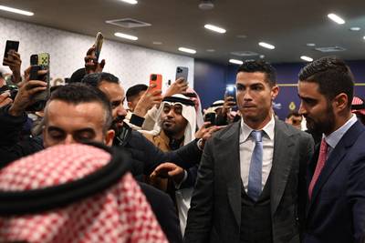 De miljoenentransfer van Cristiano Ronaldo heeft ook een Belgisch tintje: pas afgestudeerde Bruggeling werkt voor Saoedische Al-Nassr