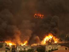 Incendie dans le Colorado: 32.000 évacuations, plusieurs bâtiments détruits