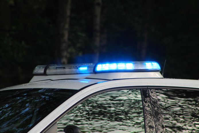 De politie zoekt jongeren die betrokken waren bij een mislukte beroving.