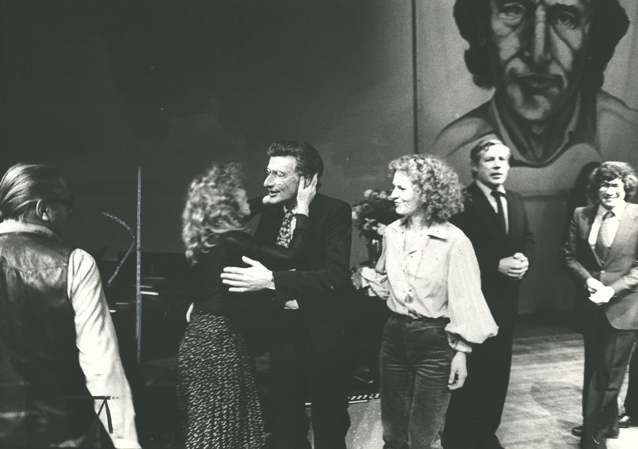 Harry Mulisch op het Boekenbal in 1977.   Beeld   