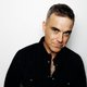 Robbie Williams: ‘Het werken aan dit album bracht me terug naar vrij zwarte jaren in mijn leven’