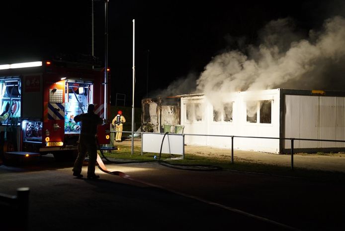 Brand bij FietsCrossVereniging Veldhoven: de kantine heeft veel rook- en waterschade opgelopen.