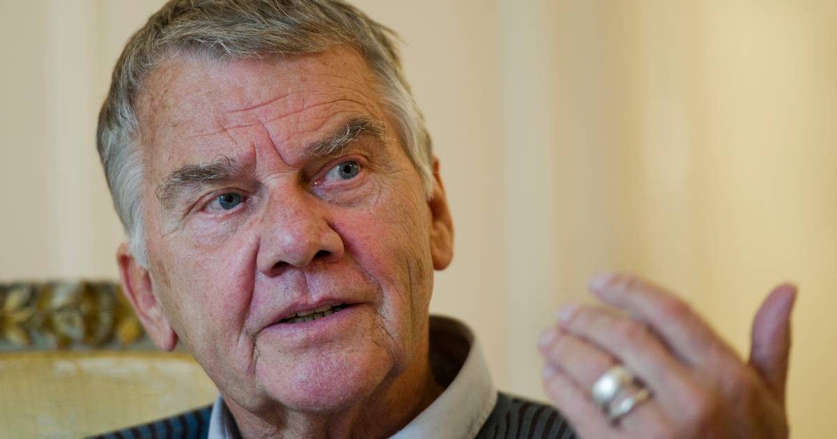 Willem Nijholt (83) wil voortaan met rust worden gelaten Show AD.nl