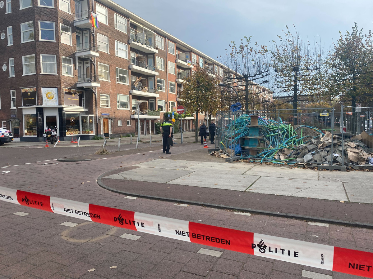 Man in been geschoten in AmsterdamWest Foto AD.nl