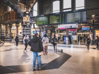 ANALYSE. “De spoorwegen hebben sinds de jaren 80 continu moeten besparen. Bovendien heeft de politiek de NMBS vaak misbruikt”