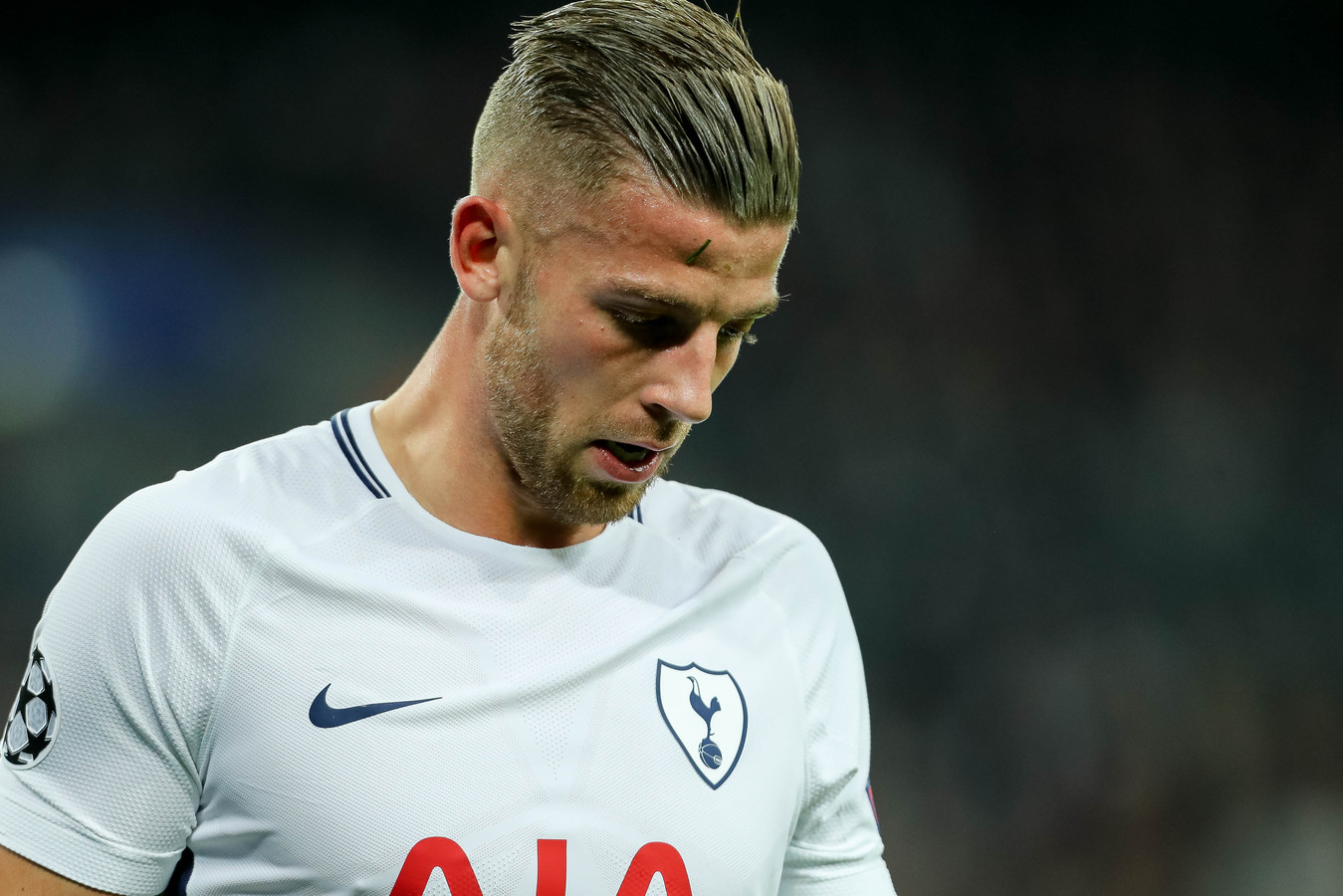 'Alderweireld pas na kerst terug bij Tottenham' | Foto | destentor.nl