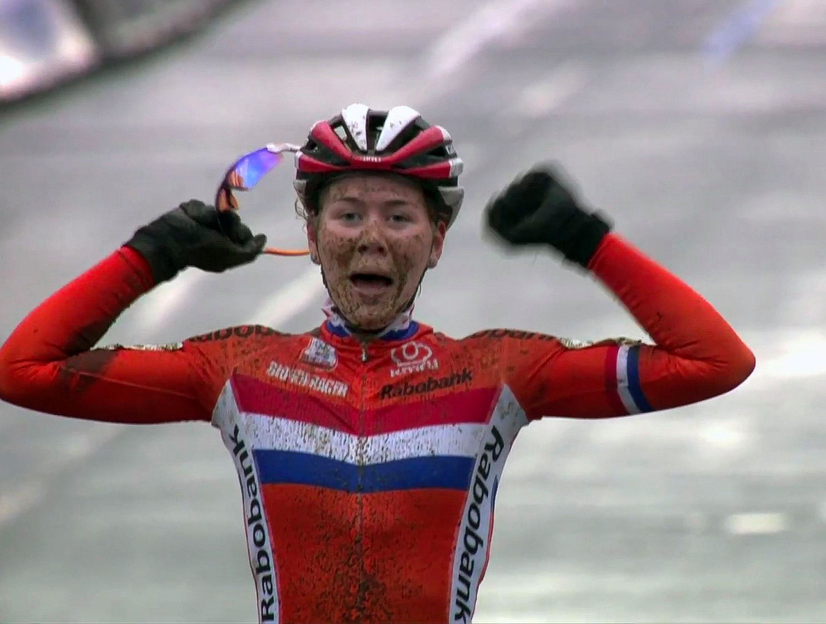 Thalita de Jong hoopt te zien te zijn op de trap bij het WK veldrijden