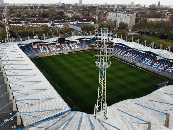 Willem II stelt deel aanpassingen stadion met jaar uit, tot verbazing van de gemeente: ‘Dit wijkt af van onze afspraken’ 