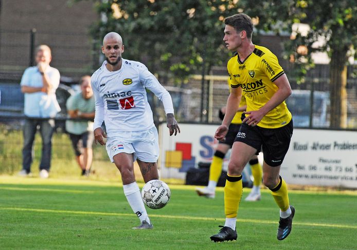 Lars Nabbe als voetballer van VVV.