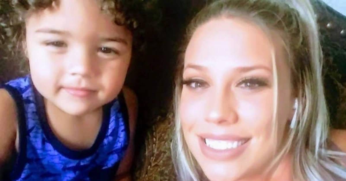 Une mère de famille condamnée à 16 mesi di prigione dopo i décès de son fils deux ans, tué par son ex-compagnon |  Faits subacquei