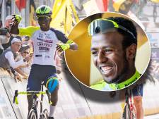 ‘Miljonair’ Biniam Girmay als held onthaald in Eritrea na historische zege in Gent-Wevelgem