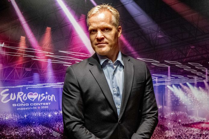 Rob van de Wiel, directeur van congrescentrum MECC tijdens het bezoek van een delegatie van de Nederlandse Publieke Omroep (NPO).