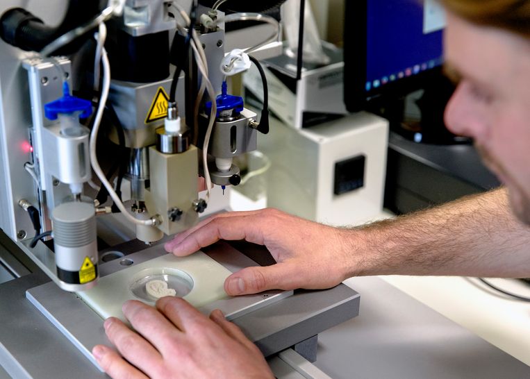 I ricercatori di Leuven stanno lavorando per sviluppare una tecnica di stampa 3D per gli autotest della corona, tra le altre cose