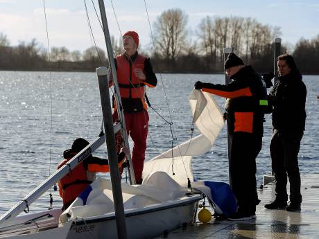 Udenhoutse zeilers gaan voor tweemaal goud: ‘Meedoen belangrijker dan winnen? Onzin’