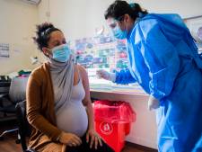 Les femmes enceintes fortement encouragées à se faire vacciner en Angleterre