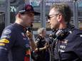Max Verstappen met teambaas Christian Horner.