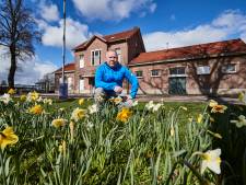 Wouter moet aansluiten in de rij voor leegstaand stationsgebouw van 159.000 euro in Vorden