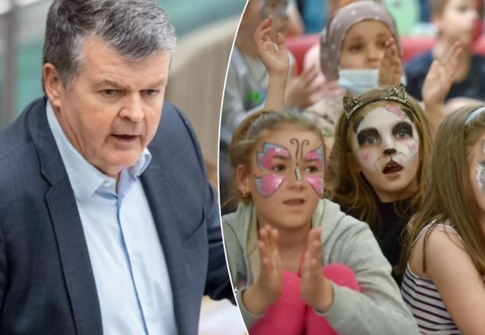 Links:  De Vlaamse minister van Samenleven Bart Somers (Open Vld). Rechts: enkele jonge meisjes doen mee aan een evenement in een kinderziekenhuis in Kiev.