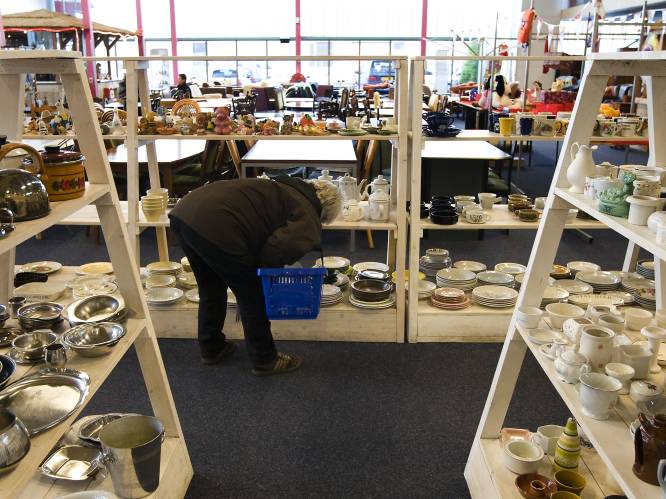 Kringloopwinkels in de regio geven gratis spullen weg: ‘Anders belanden ze bij het restafval’