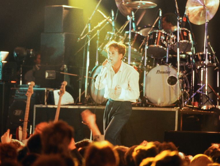 1984, Simple Minds treedt op in Schotland.  Beeld Getty Images