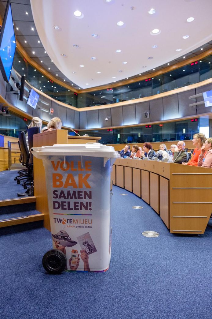De deelcontainer in het Europees parlement